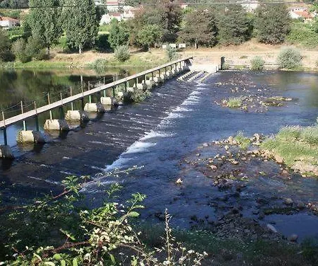 乡村民宿 Mondego River House